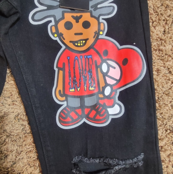 L.O.V.E. Apparel Men's Kodak Black Love Slim Fit Denim Jeans - size 34 and 36 - Picture 2 of 3